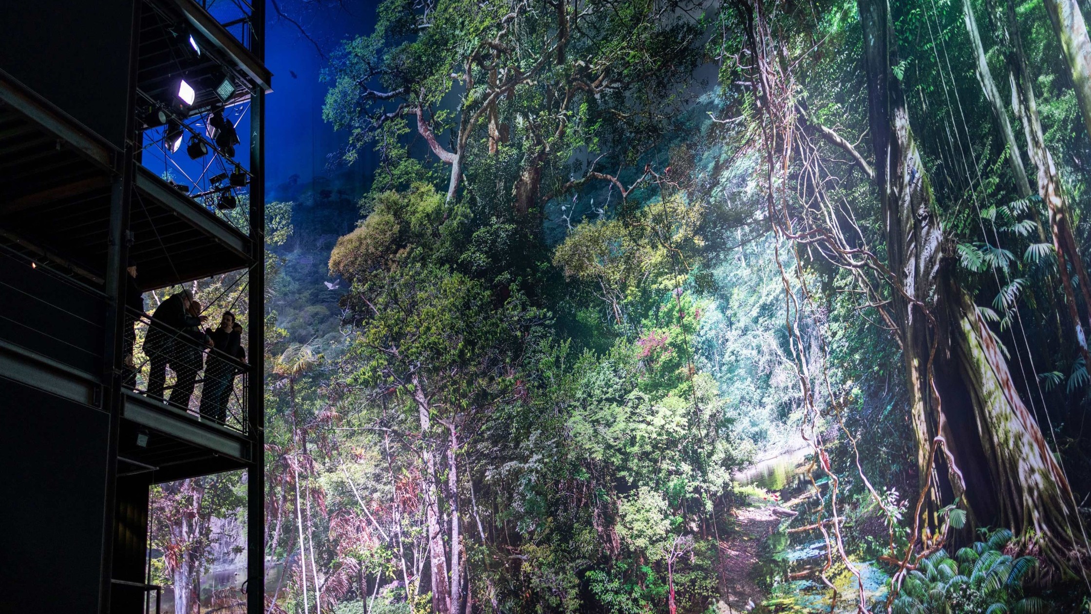 Blick auf den Turm und das Panorama